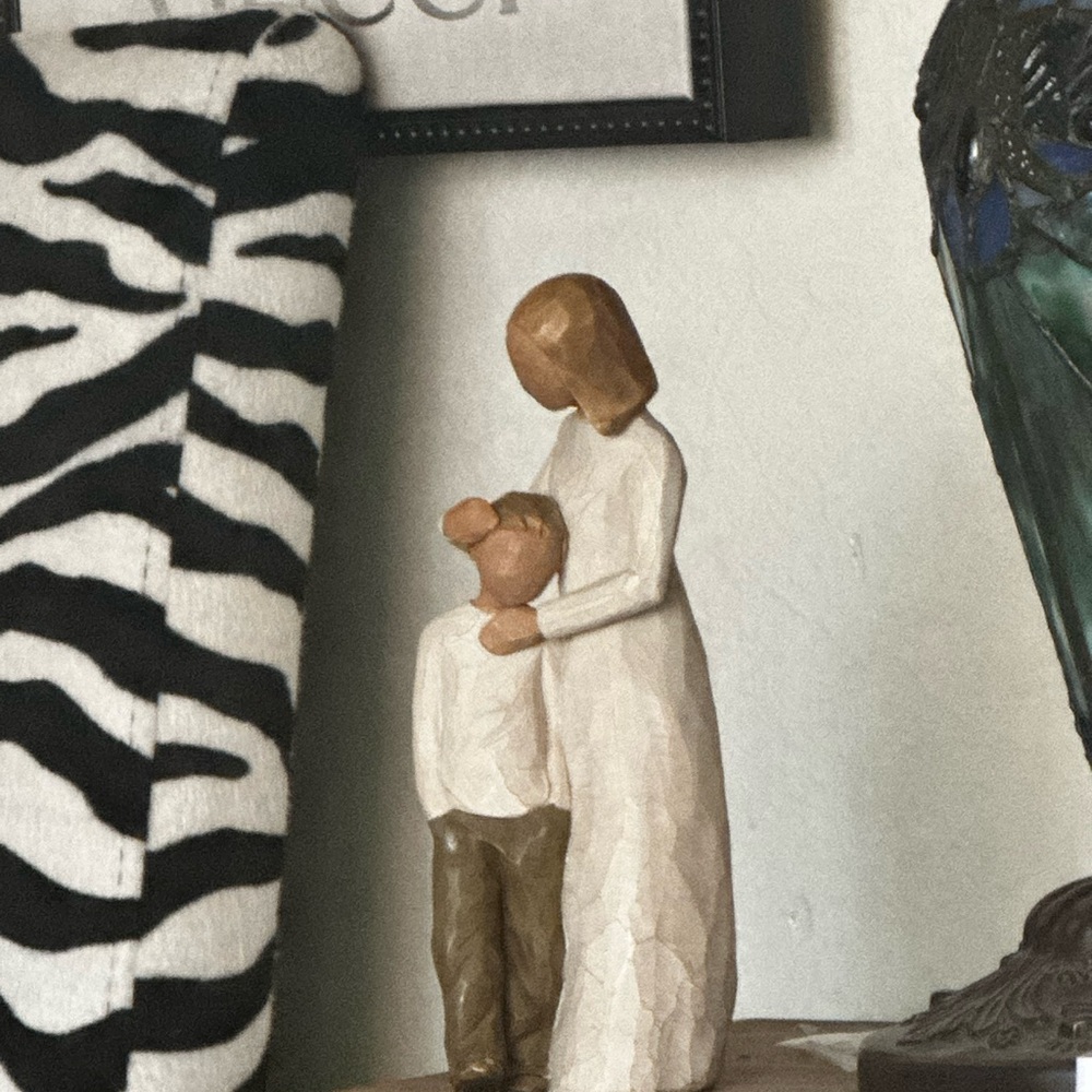 Willow Tree Cream and Brown Mother & Child Carved Figurine
